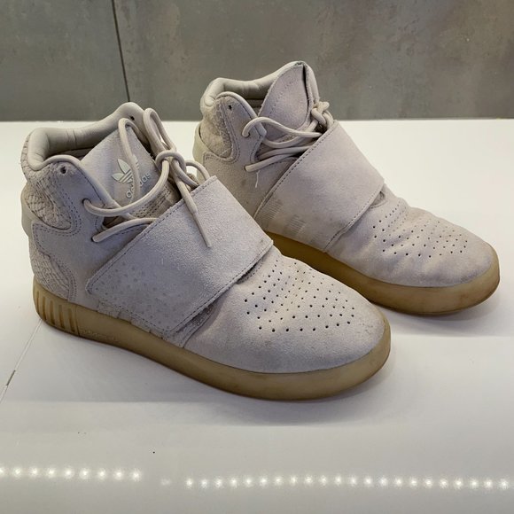 Adidas Tubular Shoes 3.5Y - Picture 2 of 4